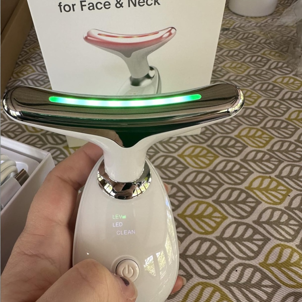 LED Skincare Tool for Face & Neck - White